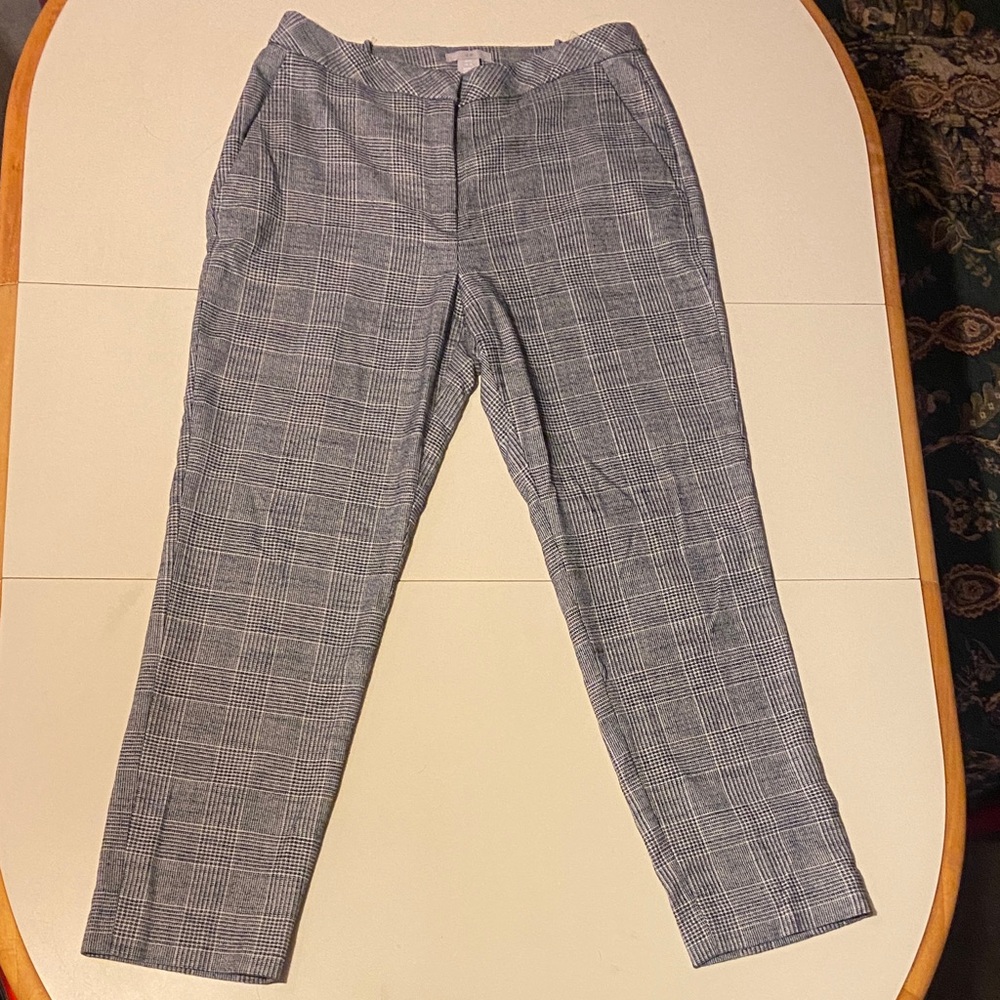 H&M Women's Gray Checkered Pants